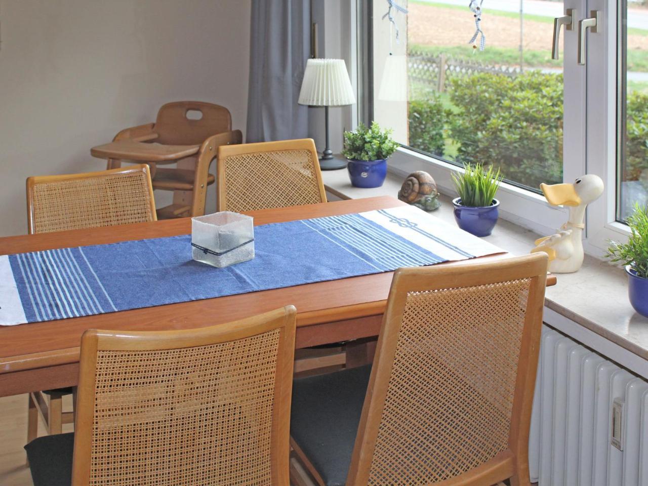 Beautiful Apartment In Bodenwerder With Balcony 외부 사진